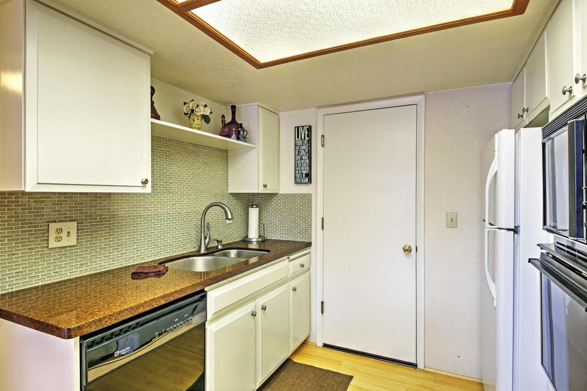 Lake Havasu Condo With Pool Less Than 1 Mi To London Bridge! Lake Havasu City Dış mekan fotoğraf