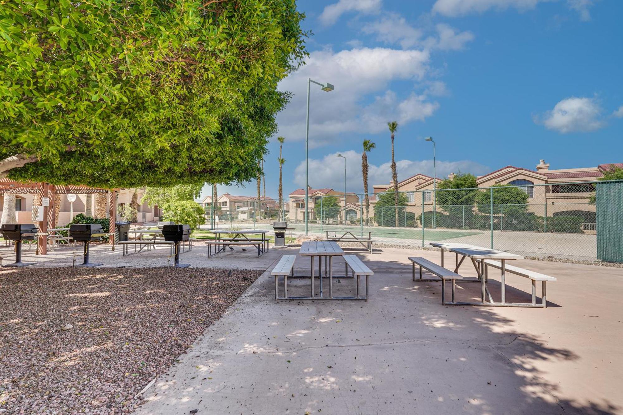 Lake Havasu Condo With Pool Less Than 1 Mi To London Bridge! Lake Havasu City Dış mekan fotoğraf
